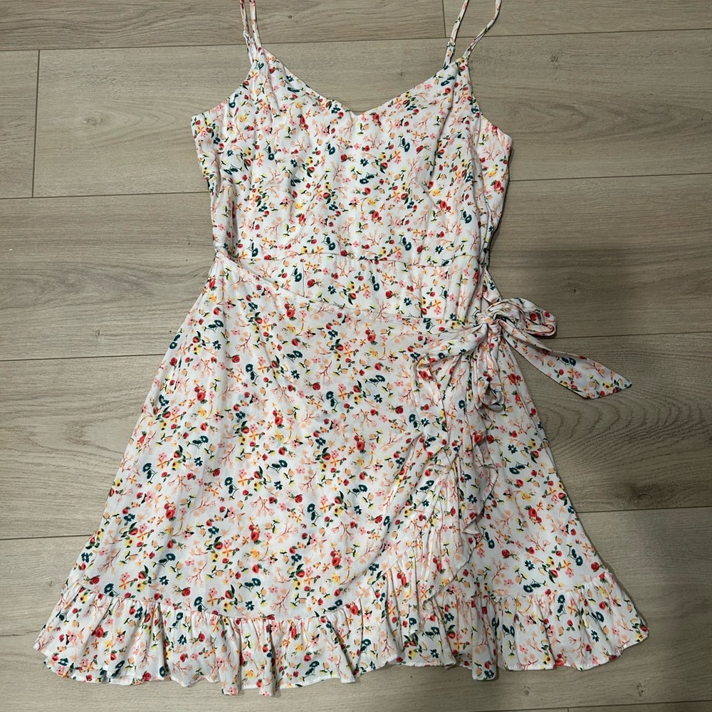 Francesca's Collections White Floral Mini Dress, Women’s Size L